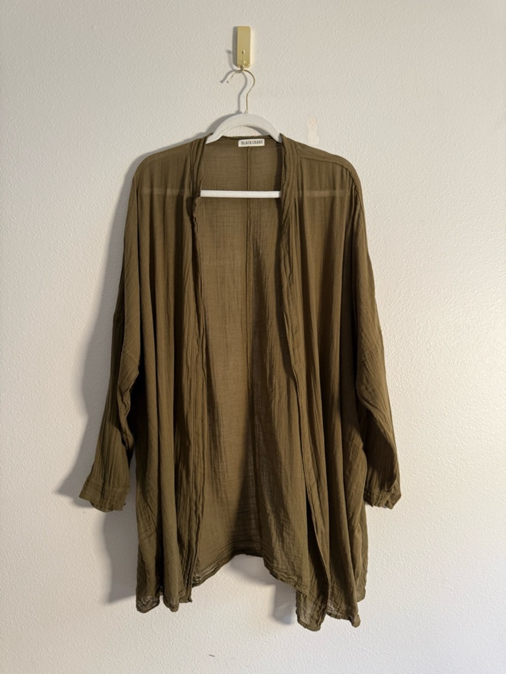 Black Crane olive green long sleeve cotton lightweight open front cardigan